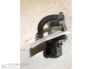 AGR Ventil van een Toyota Previa (R3) 2.0 D-4D 16V 2003