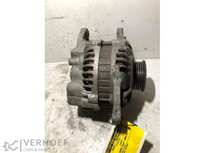 Usagé Dynamo Mitsubishi Space Wagon (N8/N9) 2.0 16V GDI Prix € 50,00 Règlement à la marge proposé par Verhoef Cars & Parts