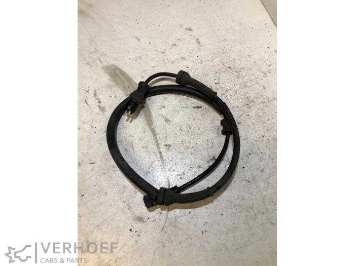 Begagnade ABS-sensor Renault Espace (JK) 1.9 dCi Grand Espace Pris på förfrågan erbjuds av Verhoef Cars & Parts