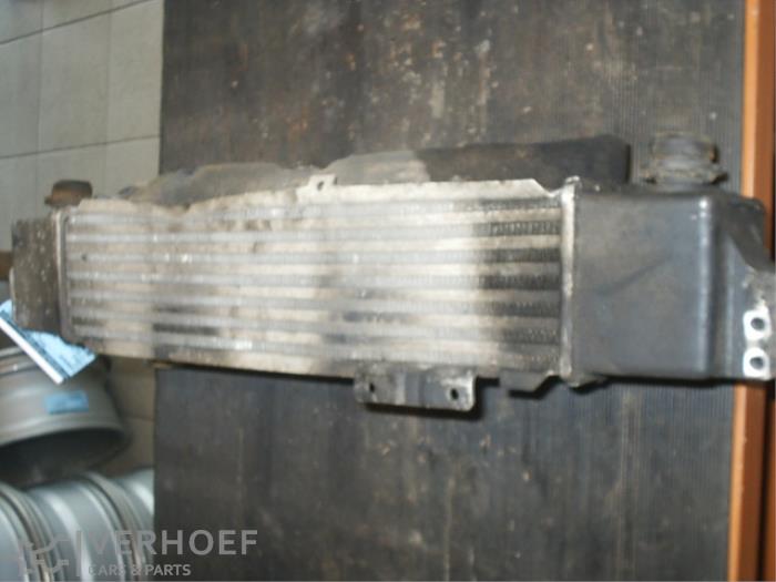 Intercooler from a Kia Sorento I (JC) 2.5 CRDi 16V 2003