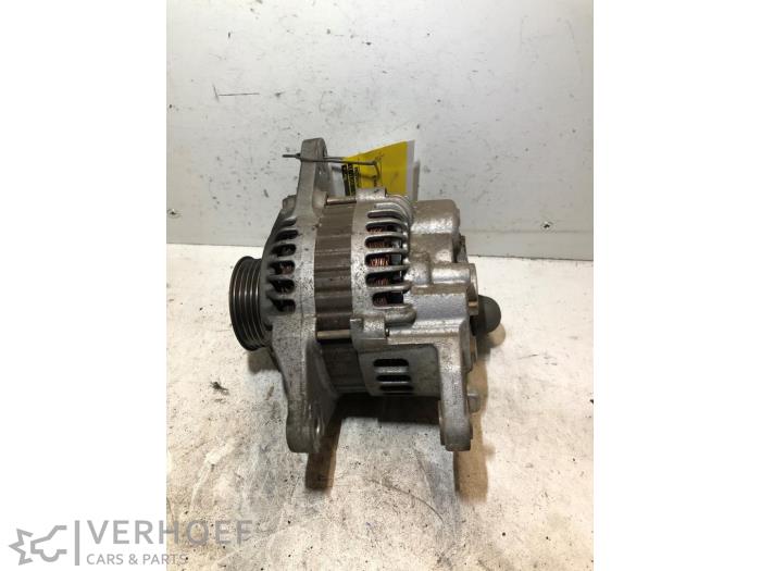 Begagnade Dynamo Mitsubishi Lancer Wagon (CS/CT) 1.6 16V Pris € 40,00 Marginaltabell erbjuds av Verhoef Cars & Parts
