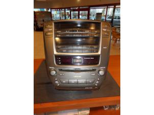 Used CD player Lexus IS (E2) 250 2.5 V6 24V Price € 300,00 Margin scheme offered by Verhoef Cars & Parts