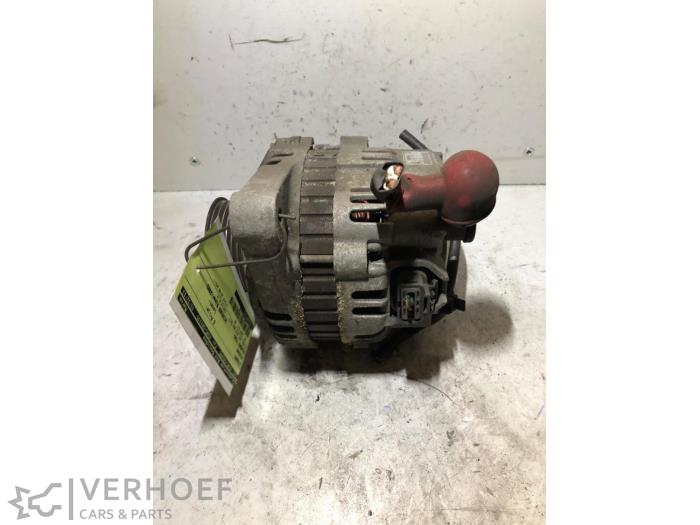 Dynamo Nissan Almera Tino (V10M), 2000 / 2006 2.0 16V CVT, MPV, Essence, 1.998cc, 100kW (136pk), FWD, SR20DE, 2000-08 / 2003-01, V10M (Occasion)