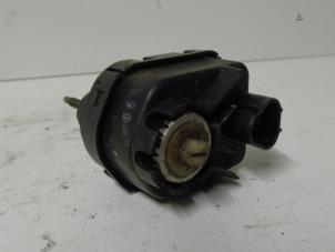 Used Headlight motor Lexus IS (E2) 200 2.0 24V Price on request offered by Verhoef Cars & Parts