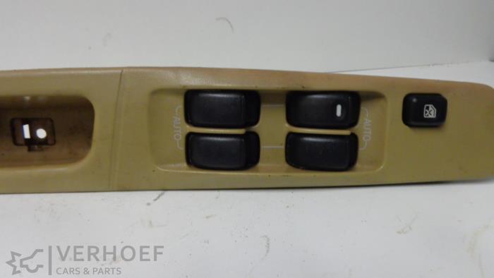 Usados Interruptor combinado de ventanillas Mitsubishi Galant (EA/EC) 2.5 V6 24V Precio € 20,00 Norma de margen ofrecido por Verhoef Cars & Parts
