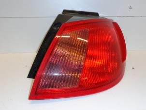 Gebrauchte Rücklicht rechts Mitsubishi Colt (Z2/Z3) 1.3 16V Preis € 40,00 Margenregelung angeboten von Verhoef Cars & Parts