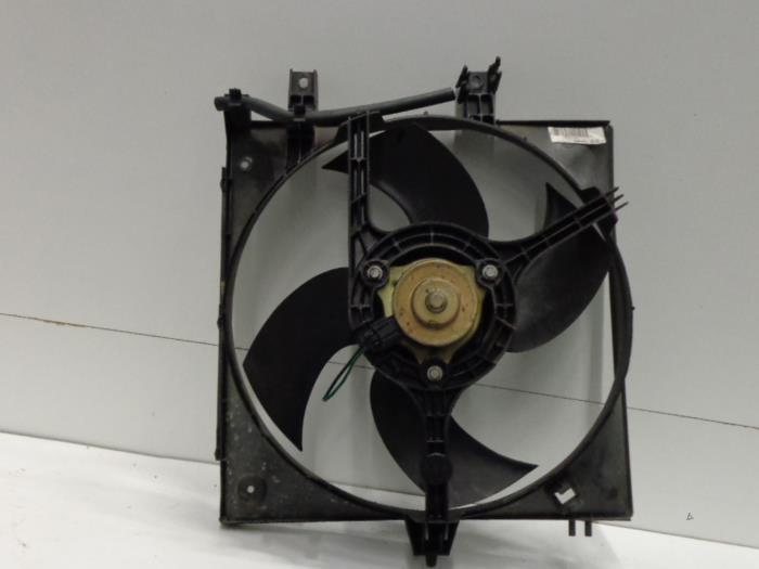 Wentylator klimatyzacji z Nissan Primera Estate (WP11) 2.0 16V 2002