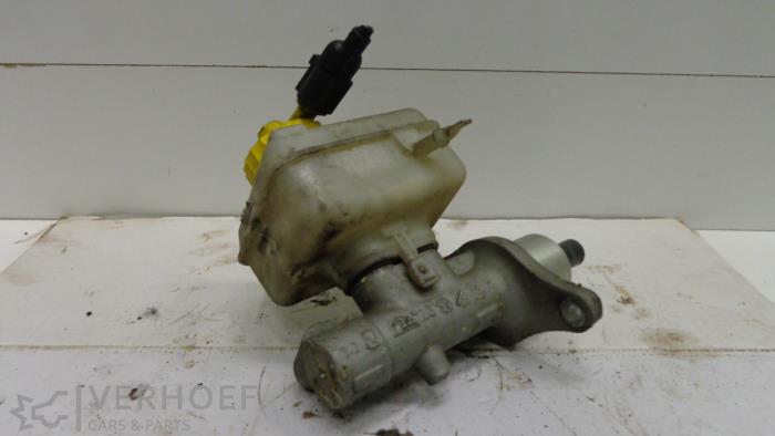 Gebrauchte Hauptbremszylinder Skoda Octavia Combi (1U5) 1.9 TDI 90 Preis auf Anfrage angeboten von Verhoef Cars & Parts