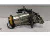 Toyota Avensis Wagon (T27) 2.2 16V D-4D-F 150 Boîtier de filtre carburant
