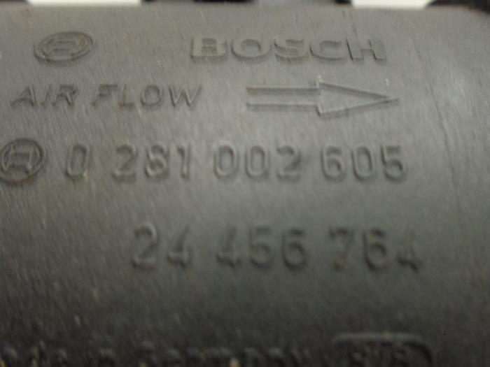 Dosimètre à air d'un Opel Signum (F48) 3.0 CDTI V6 24V 2005