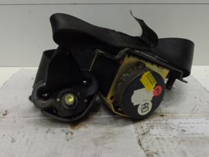 Used Front seatbelt, left Rover 25 1.4 E 16V Price on request offered by Verhoef Cars & Parts
