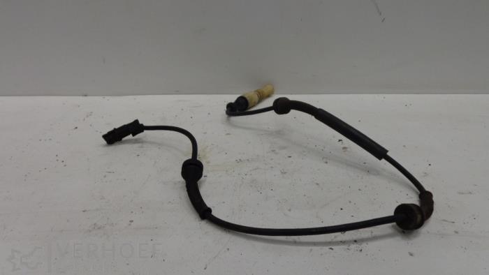 Begagnade ABS-sensor Renault Laguna II Grandtour (KG) 1.8 16V Pris på förfrågan erbjuds av Verhoef Cars & Parts