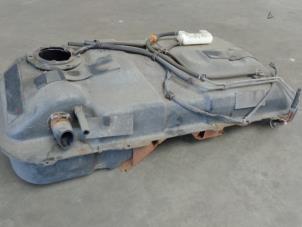 Used Tank Suzuki Liana (ERC/ERD/RH4) 1.6 MPi 16V Price € 50,00 Margin scheme offered by Verhoef Cars & Parts