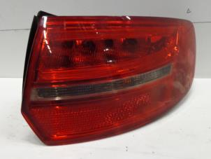 Usados Luz trasera derecha Audi A3 (8P1) 2.0 TDI 16V Precio € 50,00 Norma de margen ofrecido por Verhoef Cars & Parts