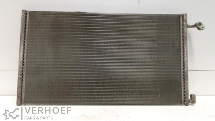 Usagé Radiateur clim Renault Espace (JE) 2.0 16V Prix sur demande proposé par Verhoef Cars & Parts