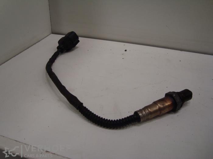 Usados Sonda Lambda Hyundai Matrix 1.6 16V Precio € 20,00 Norma de margen ofrecido por Verhoef Cars & Parts