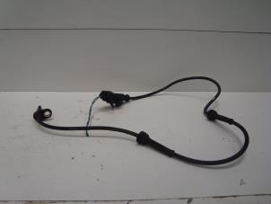 Używane Czujnik ABS Mitsubishi Colt (Z2/Z3) 1.1 12V Cena na żądanie oferowane przez Verhoef Cars & Parts
