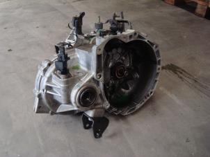 Usados Caja de cambios Hyundai i10 (F5) 1.1i 12V Precio de solicitud ofrecido por Verhoef Cars & Parts