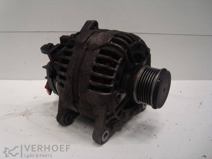 Usagé Dynamo Nissan NV 200 (M20M) 1.5 dCi 86 Prix € 50,00 Règlement à la marge proposé par Verhoef Cars & Parts