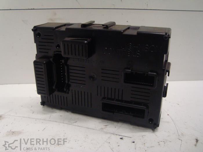 Used Engine management computer Nissan NV 200 (M20M) 1.5 dCi 86 Price € 120,00 Margin scheme offered by Verhoef Cars & Parts