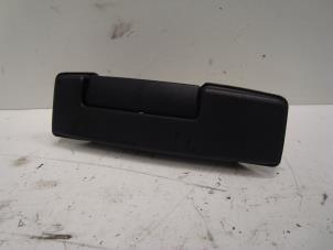 Used Door handle 2-door, right Nissan NV 200 (M20M) 1.5 dCi 86 Price on request offered by Verhoef Cars & Parts
