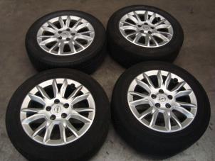 Used Set of sports wheels Opel Signum (F48) 2.2 direct 16V Price on request offered by Verhoef Cars & Parts