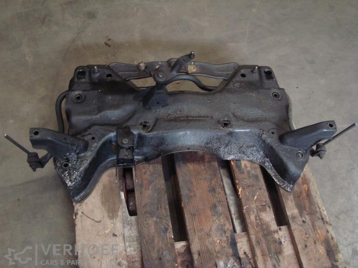 Gebrauchte Unterrahmen Peugeot 206 (2A/C/H/J/S) 1.4 HDi Preis auf Anfrage angeboten von Verhoef Cars & Parts