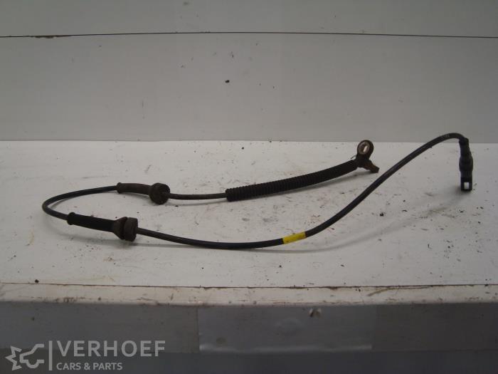 Begagnade ABS-sensor Mazda 2 (NB/NC/ND/NE) 1.25 16V Pris på förfrågan erbjuds av Verhoef Cars & Parts