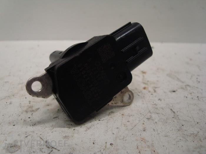 Usagé Débitmètre Toyota Avensis Wagon (T27) 2.0 16V VVT-i Prix sur demande proposé par Verhoef Cars & Parts