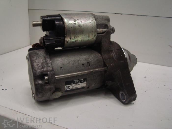 Usagé Démarreur Toyota Avensis Wagon (T27) 2.0 16V VVT-i Prix € 35,00 Règlement à la marge proposé par Verhoef Cars & Parts