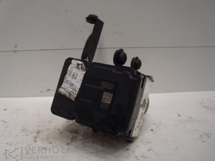 Usagé Pompe ABS Ford Focus 3 Wagon 1.6 TDCi ECOnetic Prix € 150,00 Règlement à la marge proposé par Verhoef Cars & Parts