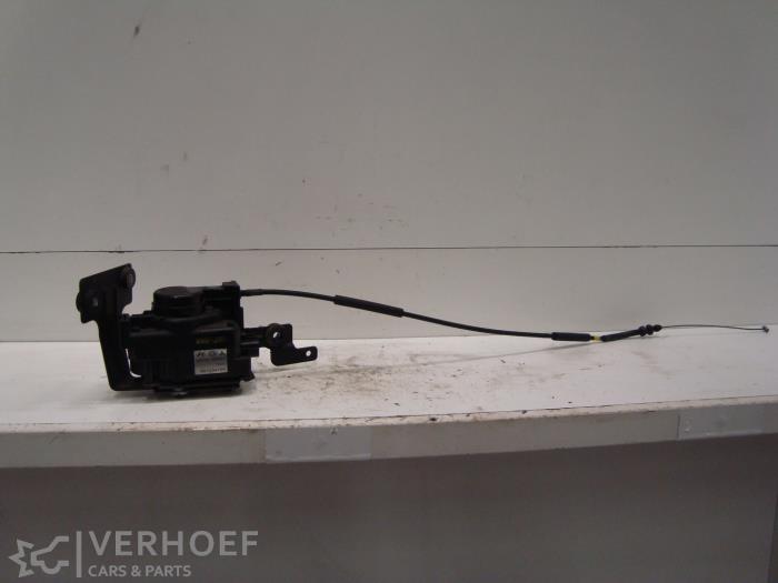 Gebrauchte Tempomat Kia Sportage (JE) 2.0 CVVT 16V 4x2 Preis € 100,00 Margenregelung angeboten von Verhoef Cars & Parts