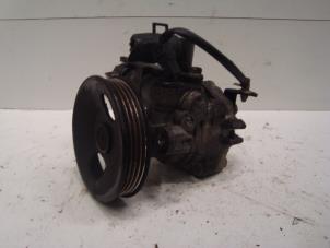 Used Power steering pump Kia Picanto (BA) 1.0 12V Price € 35,00 Margin scheme offered by Verhoef Cars & Parts