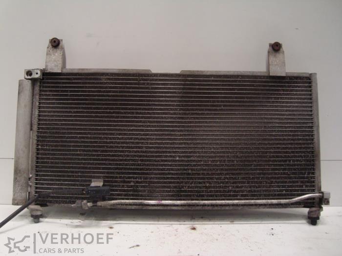 Usagé Radiateur clim Suzuki Liana (ERC/ERD/RH4) 1.6 MPi 16V Prix sur demande proposé par Verhoef Cars & Parts