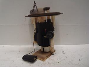 Gebrauchte Benzinpumpe Hyundai Matrix 1.8 16V Preis auf Anfrage angeboten von Verhoef Cars & Parts