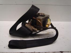 Used Front seatbelt, right Volkswagen Golf IV (1J1) 2.0 Price on request offered by Verhoef Cars & Parts