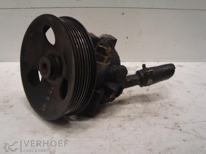 Usagé Pompe direction assistée Chevrolet Tacuma 1.8 Pure,SE,SX Prix € 30,00 Règlement à la marge proposé par Verhoef Cars & Parts
