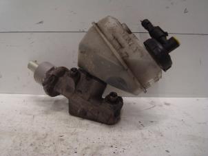 Used Master cylinder Renault Clio II (BB/CB) 1.2 Price on request offered by Verhoef Cars & Parts