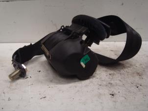 Usagé Ceinture de sécurité arrière gauche Skoda Octavia Combi (1U5) 1.9 TDI 90 Prix sur demande proposé par Verhoef Cars & Parts