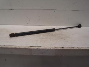 Used Rear gas strut, left BMW Mini One/Cooper (R50) 1.6 16V One Price on request offered by Verhoef Cars & Parts