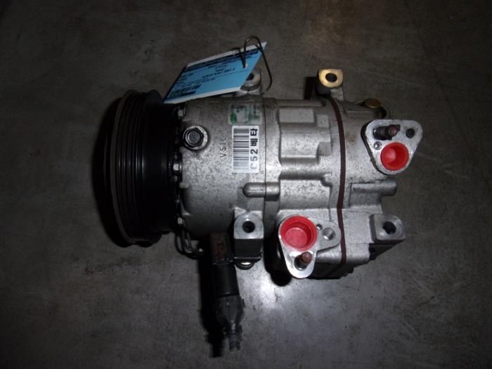 Air conditioning pump from a Hyundai Matrix 1.8 16V 2007