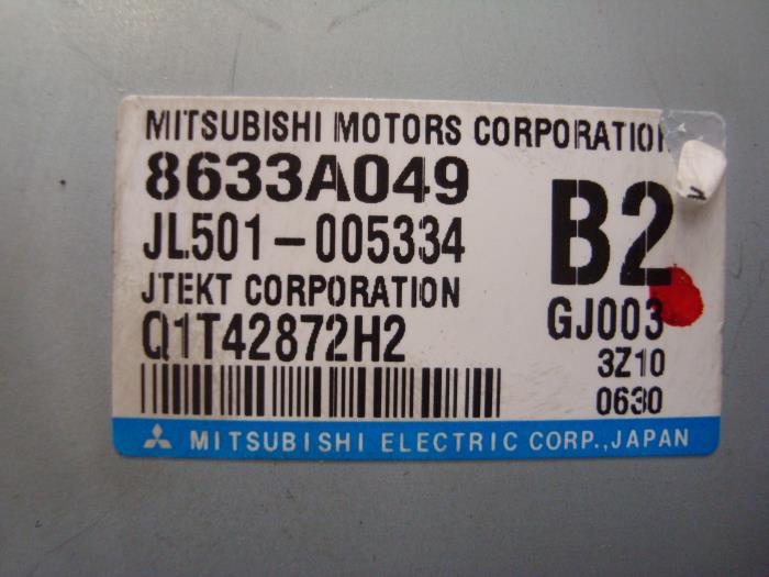 Ordenador de dirección asistida de un Mitsubishi Outlander (GF/GG) 2.0 16V PHEV 4x4 2013