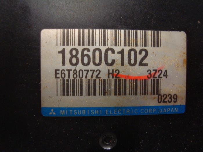 Ordenador varios de un Mitsubishi Outlander (GF/GG) 2.0 16V PHEV 4x4 2013