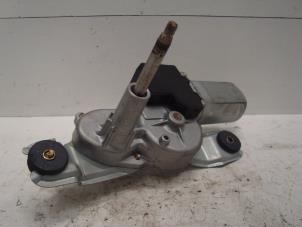 Used Rear wiper motor Toyota Corolla (E12) 1.6 16V VVT-i Price on request offered by Verhoef Cars & Parts
