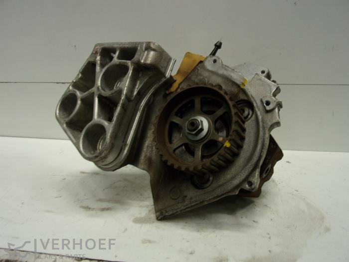 Usagé Pompe à carburant Nissan Primera (P12) 1.9 dCi Prix € 150,00 Règlement à la marge proposé par Verhoef Cars & Parts
