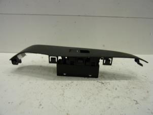 Gebrauchte Elektrisches Fenster Schalter Mazda 6 SportBreak (GJ/GH/GL) 2.0 Skyactiv G 145 16V Preis auf Anfrage angeboten von Verhoef Cars & Parts