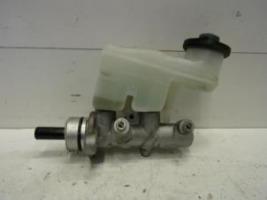 Used Master cylinder Daihatsu Terios (J2) 1.5 16V DVVT 4x2 Euro 4 Price on request offered by Verhoef Cars & Parts