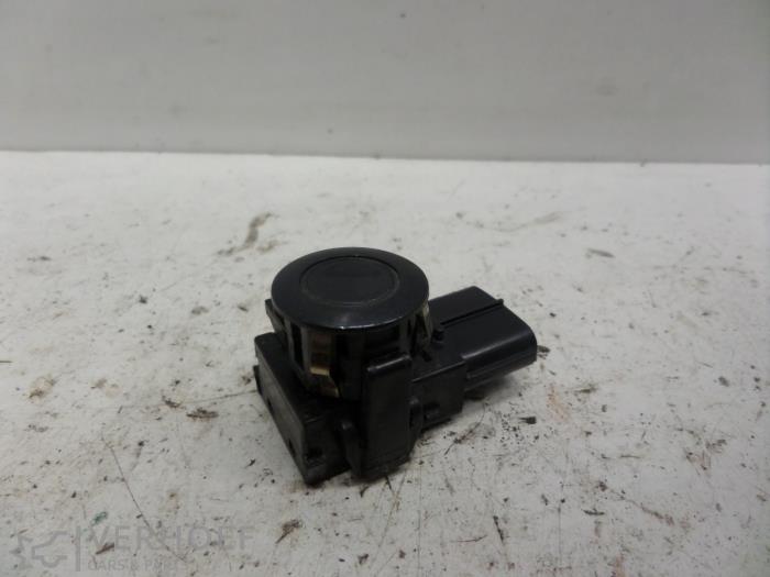 Usados Sensor PDC Lexus RX (L2) 450h V6 24V VVT-i 4x4 Precio € 125,00 Norma de margen ofrecido por Verhoef Cars & Parts