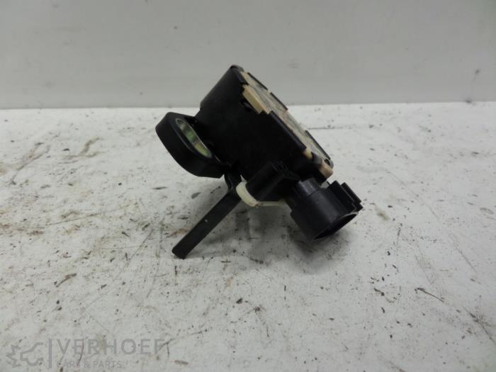 Begagnade Gaspedalsensor Lexus RX (L2) 450h V6 24V VVT-i 4x4 Pris på förfrågan erbjuds av Verhoef Cars & Parts