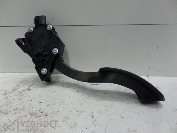 Begagnade Gaspedalsensor Lexus RX (L2) 450h V6 24V VVT-i 4x4 Pris på förfrågan erbjuds av Verhoef Cars & Parts